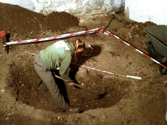 Excavation, Ausgrabung, Performance, 