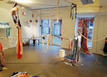 Monumental Weaving, interactive Weaving, upcycling, students, learning